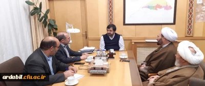 در راستای اجرایی ساختن مصوبات جلسه هیئت امنای دانشگاه فرهنگیان استان اردبیل انجام شد:

 رایزنی با استاندار و رئیس هیئت امنای دانشگاه فرهنگیان استان اردبیل در خصوص تخصیص زمین برای طرح 31*100