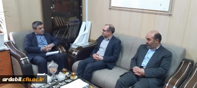 در راستای اجرایی ساختن طرح 10031 در دانشگاه فرهنگیان استان اردبیل انجام شد:

دیدار و رایزنی با مدیرکل منابع طبیعی استان برای شناسایی زمین مناسب دولتی برای احداث دانشگاه جامع فرهنگیان