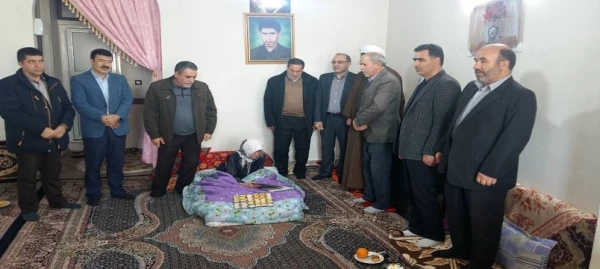 دیدار با خانواده شهید وکیل ایمانی 2