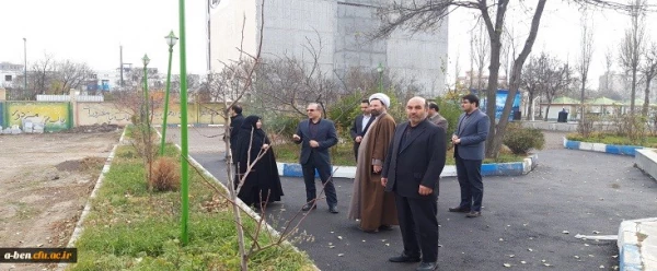 بازدید سرپرست دانشگاه فرهنگیان استان اردبیل از روند اجرای آسفالت ریزی 5