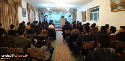 در مرکز آزادگان نیر برگزار شد:

نشست صمیمی رییس هسته گزینش اداره کل آموزش و پرورش استان با دانشجومعلمان 