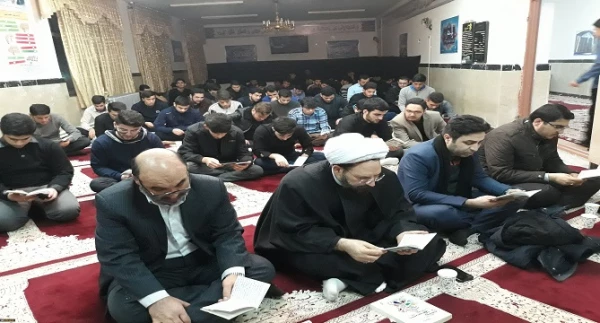 مراسم بزگداشت یاد و خاطره سردار دلها شهید سلیمانی و شهدای حادثه هوایی
 2