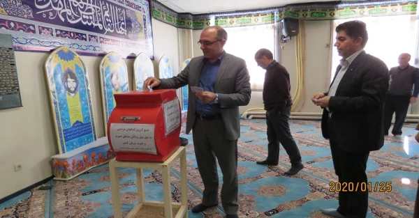 کمک های نقدی همکاران، اساتید و دانشجومعلمان دانشگاه فرهنگیان اردبیل به سیل زدگان استان سیستان وبلوچستان
 2