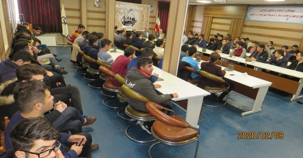 برگزاری محفل خاطره انقلاب در پردیس علامه طباطبایی دانشگاه فرهنگیان استان اردبیل
 3