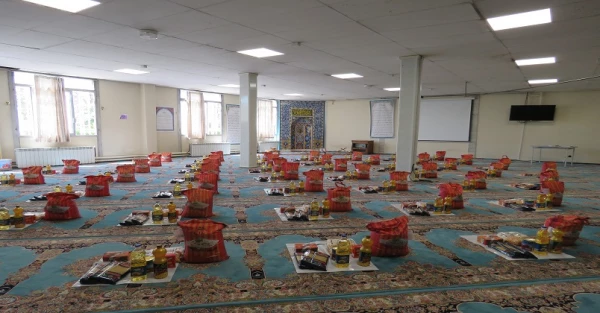 برگزاری رزمایش همدلی و کمک مومنانه در قالب توزیع بسته های معیشتی در دانشگاه فرهنگیان استان اردبیل 2