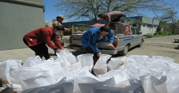 برگزاری رزمایش همدلی و کمک مومنانه در قالب توزیع بسته های معیشتی در دانشگاه فرهنگیان استان اردبیل 5
