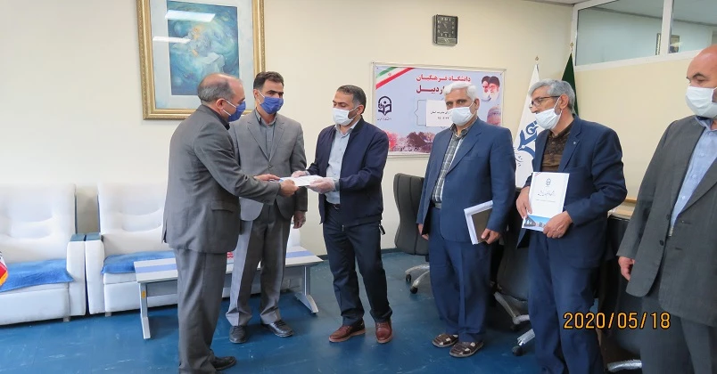 تجلیل از جانبازان و خانواده های معزز ایثارگران شاغل در دانشگاه فرهنگیان استان اردبیل 3