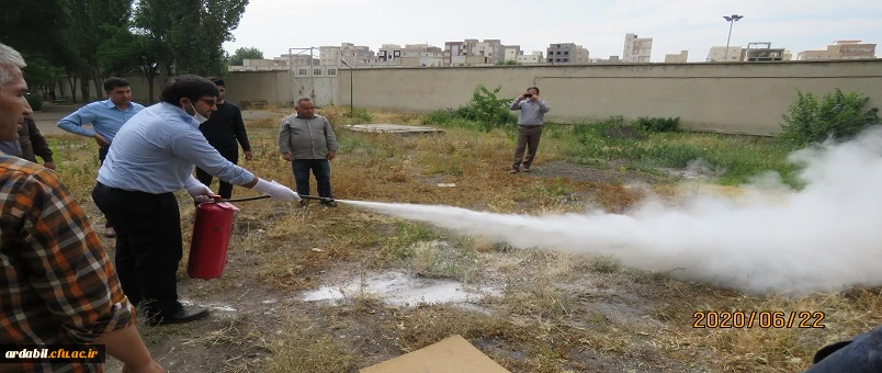 برگزاری مانور پیشگیری و اطفاء حریق ویژه نیروهای خدماتی و حفاظت فیزیکی 5