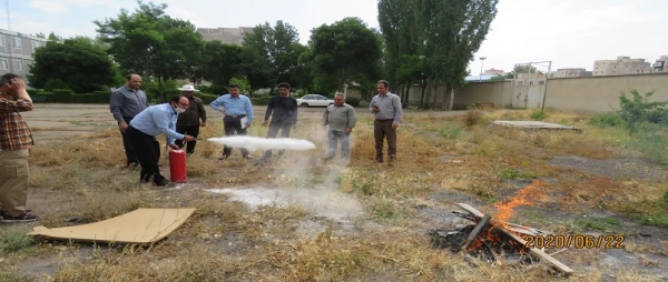 برگزاری مانور پیشگیری و اطفاء حریق ویژه نیروهای خدماتی و حفاظت فیزیکی 6