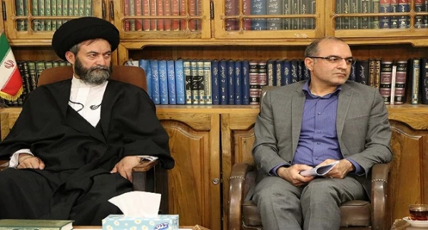 دیدار سرپرست دانشگاه و اعضای بنیاد خیرین حامی دانشگاه فرهنگیان استان اردبیل با نماینده ولی فقیه و امام جمعه اردبیل 3