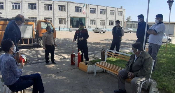 برگزاری کارگاه آموزشی و مانور پیشگیری و اطفاء حریق ویژه نیروهای خدماتی ، حفاظت فیزیکی و کارکنان مرکز 2