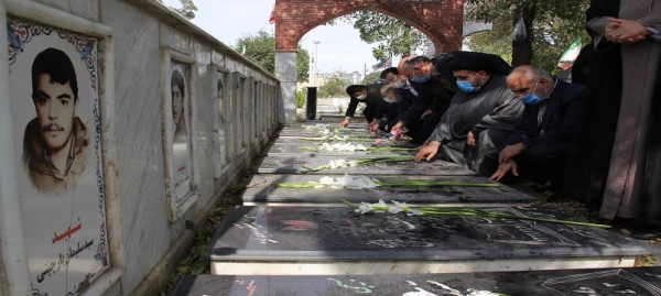 غبارروبی مزار شهدا