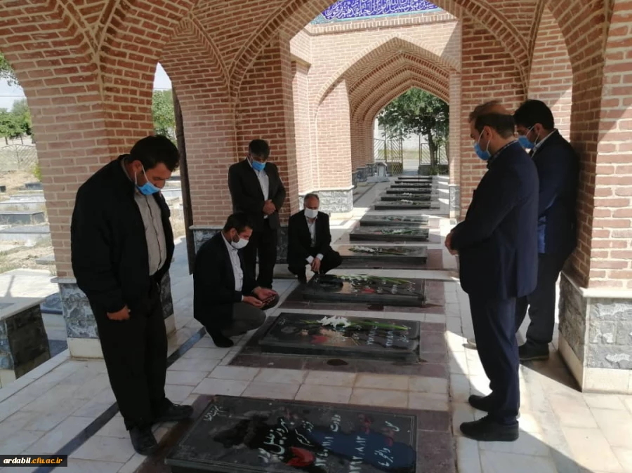 مراسم غبارروبی و عطرفشانی مزار شهدای شهرستان نیر 