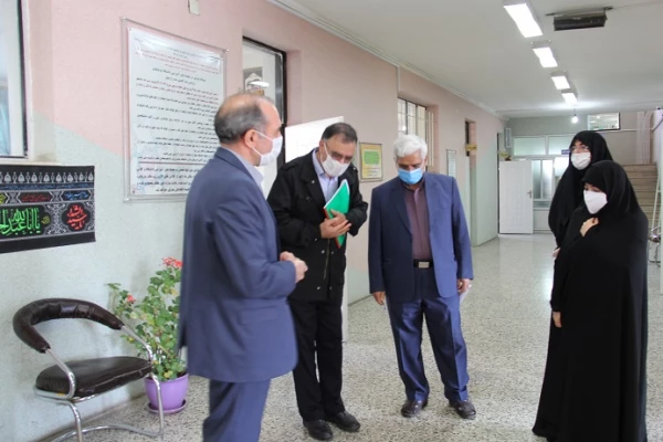 بازدید سرپرست مدیریت امور پردیس های استان از فرایند مصاحبه در پردیس بنت الهدی صدر 