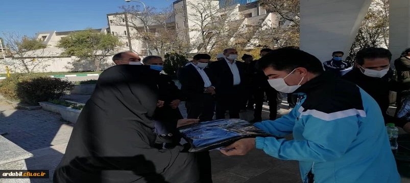 برگزاری همایش پیاده روی کارکنان دانشگاه فرهنگیان استان اردبیل به مناسبت هفته تربیت بدنی 12