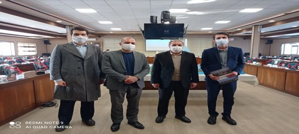 تقدیر از عضو هیئت علمی و دانشجومعلم دانشگاه فرهنگیان 4