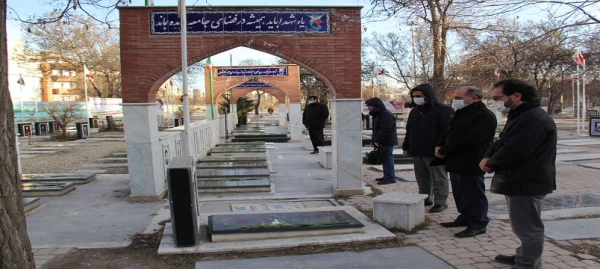 حضور دانشگاه فرهنگیان اردبیل در مراسم آیین گلباران و عطرفشانی گلزار شهدای استان 