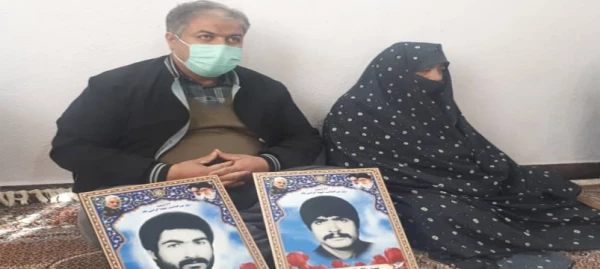 دیدار کارکنان مرکز آزادگان نیر  و مسئولان شهرستان با خانواده شهیدان صوابی 7