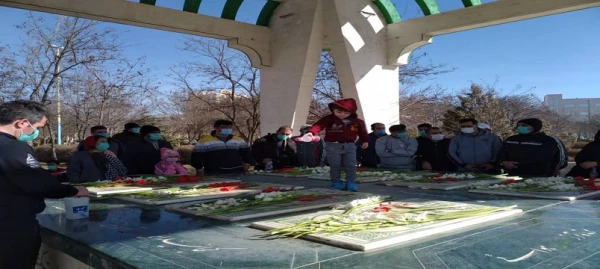 همایش پیاده روی دور دریاچه شورابیل