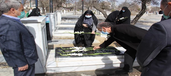 مراسم زیارت قبور شهدای دانشگاه فرهنگیان اردبیل 
