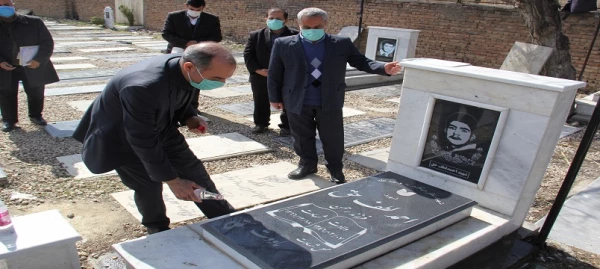 مراسم زیارت قبور شهدای دانشگاه فرهنگیان اردبیل 