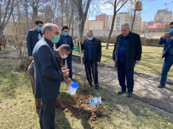 
مراسم بزرگداشت یاد شهدای دانشگاه فرهنگیان اردبیل 2