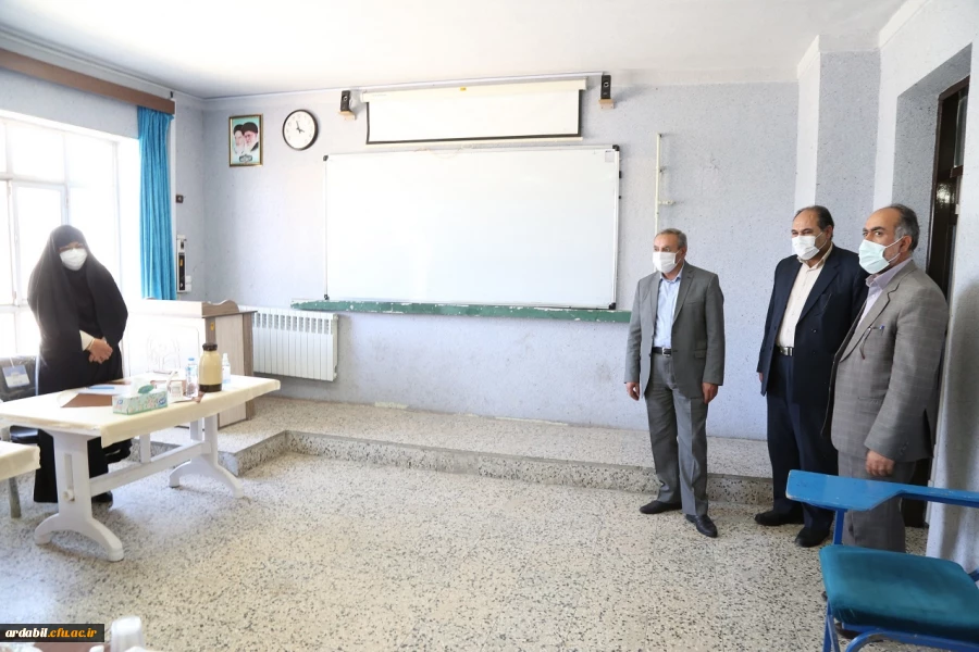 بازدید مدیرکل آموزش و پرورش استان از مراحل مصاحبه داوطلبان ورود به دانشگاه فرهنگیان