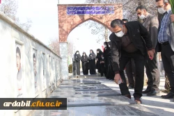 غبارروبی و عطرافشانی مزار شهدا به مناسبت هفته بسیج  3