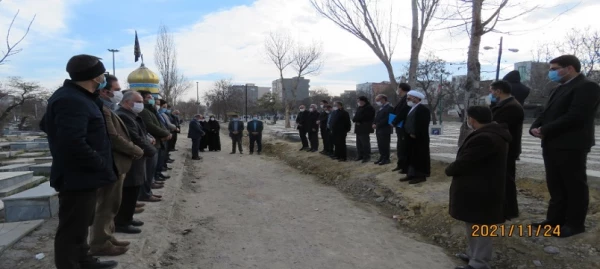 مراسم غبار روبی و عطرافشانی مزار شهدای استان اردبیل 