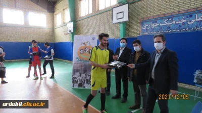 به مناسبت روز دانشجو:

برگزاری مسابقه ورزشی فوتسال در پردیس علامه طباطبایی 