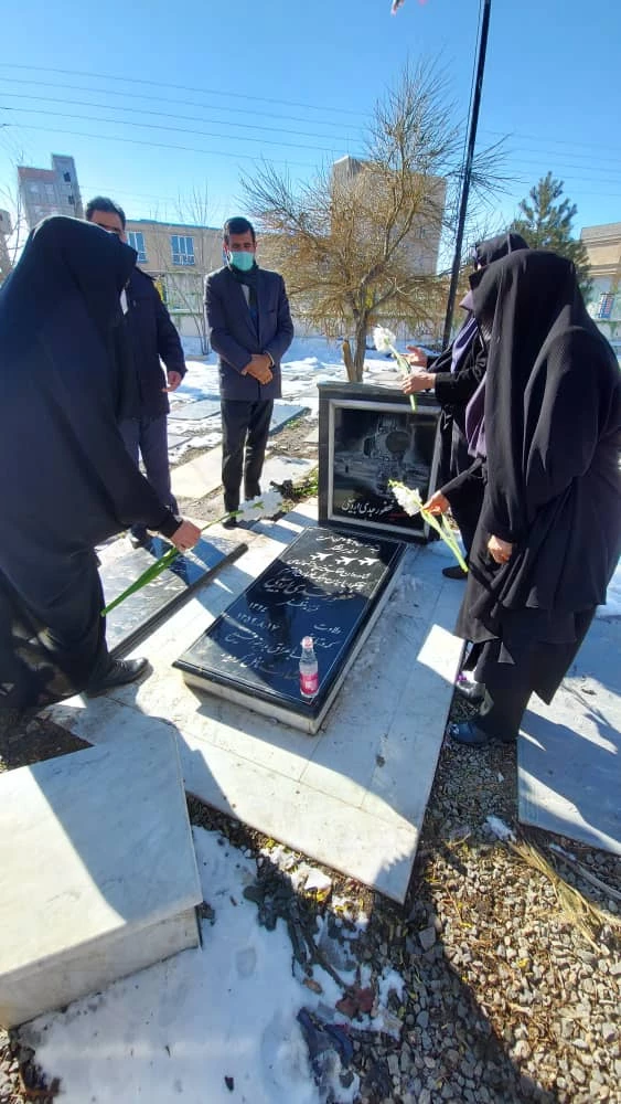 غبارروبی و گل افشانی مزار امیر سرلشگر خلبان شهید غفور جدی 
