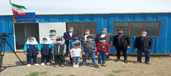 بازدید از مدرسه بخش قشلاقدشت