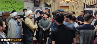 به مناسبت هفته معلم:

حضور امام جمعه شهرستان نیر در واحد دانشگاهی آزادگان نیر