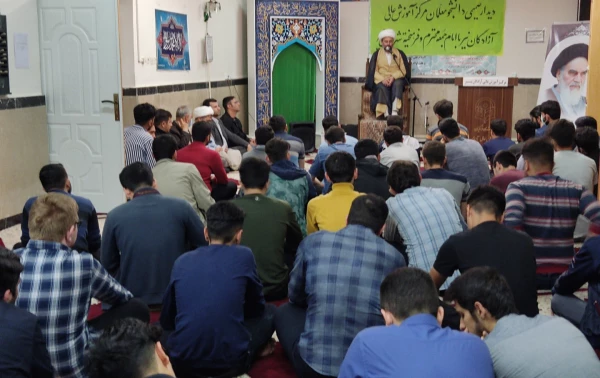 حضور امام جمعه شهرستان نیر در واحد دانشگاهی آزادگان نیر