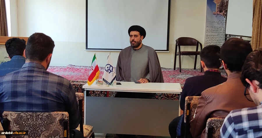 نشست روشنگری با موضوع معلمی و ضرورت جهاد تبیین