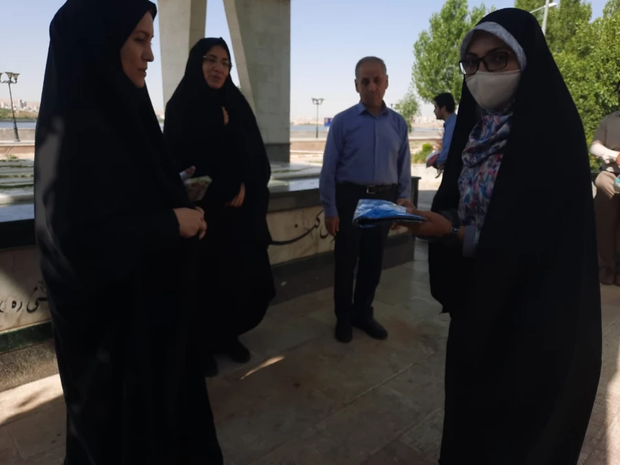  همایش پیاده روی کارکنان،اساتید و دانشجو معلمان به مناسبت عید غدیر 