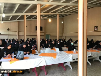 در پردیس بنت الهدی صدر برگزار شد:

مراسم افتتاحیه 