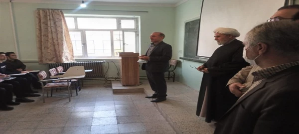 بازدید سرپرست مدیریت دانشگاه فرهنگیان اردبیل از روند برگزاری کلاس های آموزشی تربیتی و فرهنگی  ورودی های 98