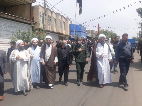 برگزاری مراسم سوگواری سرور و سالار شهیدان حضرت امام حسین (ع) با راه اندازی دسته عزاداری 