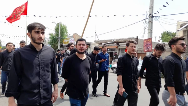 برگزاری مراسم سوگواری سرور و سالار شهیدان حضرت امام حسین (ع) با راه اندازی دسته عزاداری 