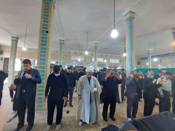 برگزاری مراسم سوگواری سرور و سالار شهیدان حضرت امام حسین (ع) با راه اندازی دسته عزاداری 