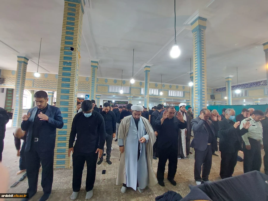 برگزاری مراسم سوگواری سرور و سالار شهیدان حضرت امام حسین (ع) با راه اندازی دسته عزاداری 