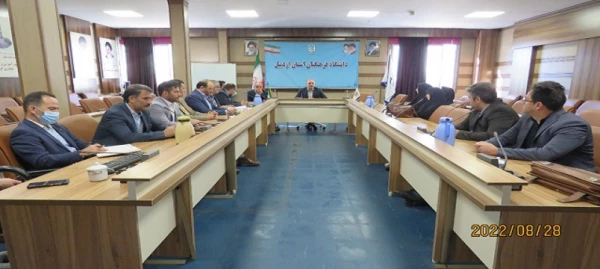 جلسه توجیهی مصاحبه گران مصاحبه داوطلبان ورودی به دانشگاه فرهنگیان اردبیل