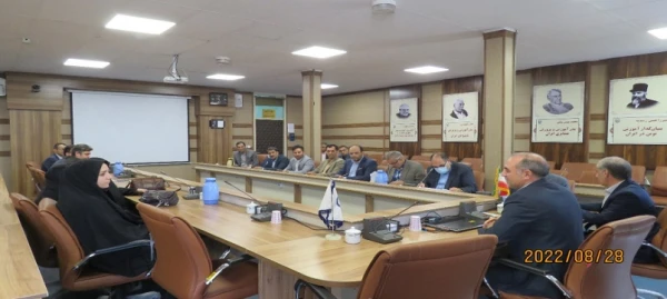 جلسه توجیهی مصاحبه گران مصاحبه داوطلبان ورودی به دانشگاه فرهنگیان اردبیل