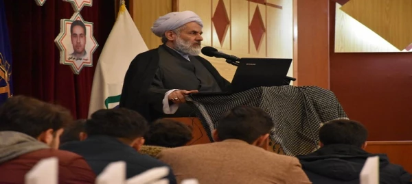 حضور دانشجومعلمان دانشگاه در اجتماع دانشجویان بسیجی دانشگاه های استان اردبیل 