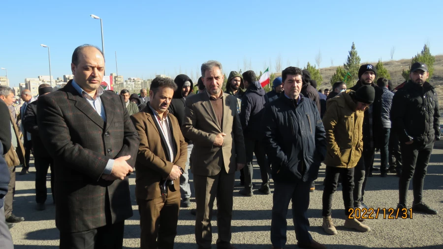 حضور اساتید و کارکنان دانشگاه فرهنگیان استان اردبیل در آیین تشییع و تدفین پیکر مطهر شهید گمنام در دانشگاه علوم پزشکی اردبیل