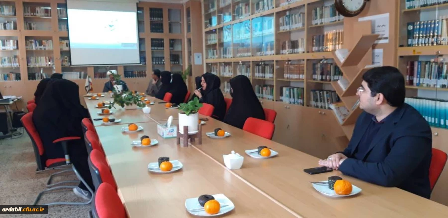 مراسم تجلیل از خواهران شاغل در پردیس بنت الهدی صدر