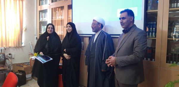 مراسم تجلیل از خواهران شاغل در پردیس بنت الهدی صدر