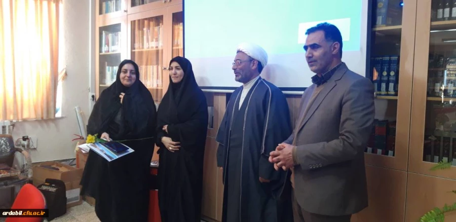 مراسم تجلیل از خواهران شاغل در پردیس بنت الهدی صدر