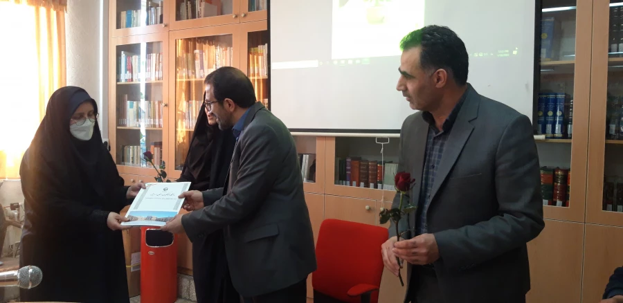 تجلیل سرپرست دانشگاه فرهنگیان اردبیل از بانوان شاغل در پردیس بنت الهدی صدر 